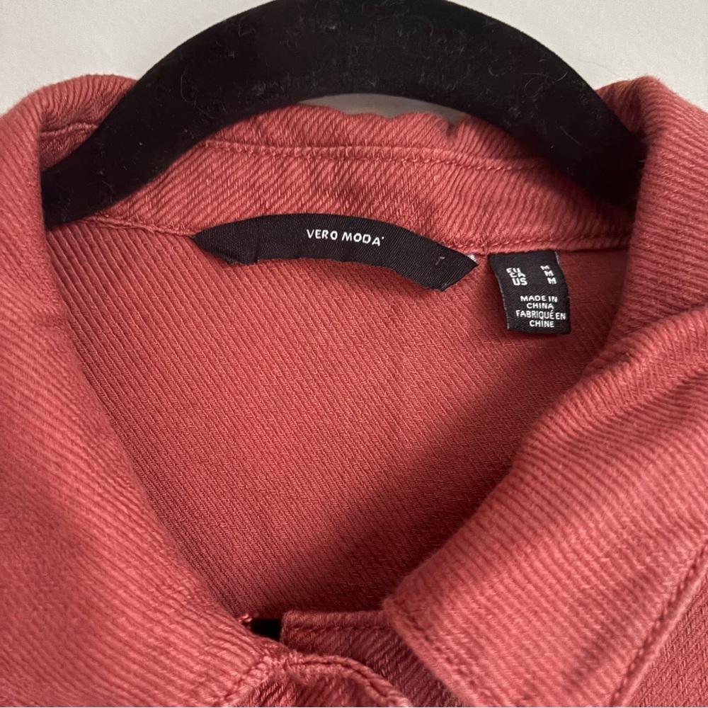 Vero Moda Ribbed Shirt Jacket - Picture 2 of 6